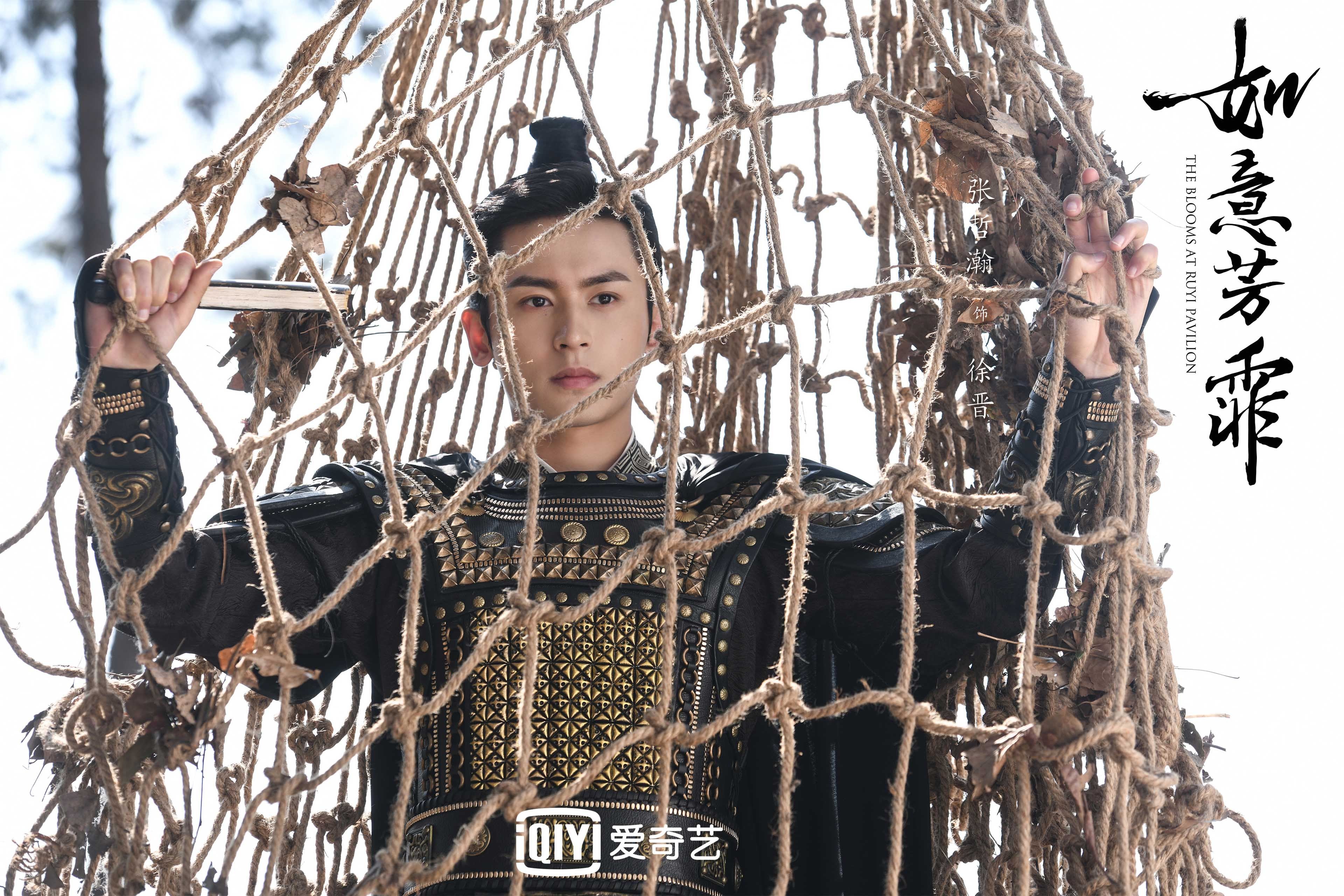 _梦幻天空跑:在云端奔驰的奇妙体验_,梦幻天空图片